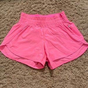 Lululemon Tracker Mid-rise Lined Short 4” Size 4